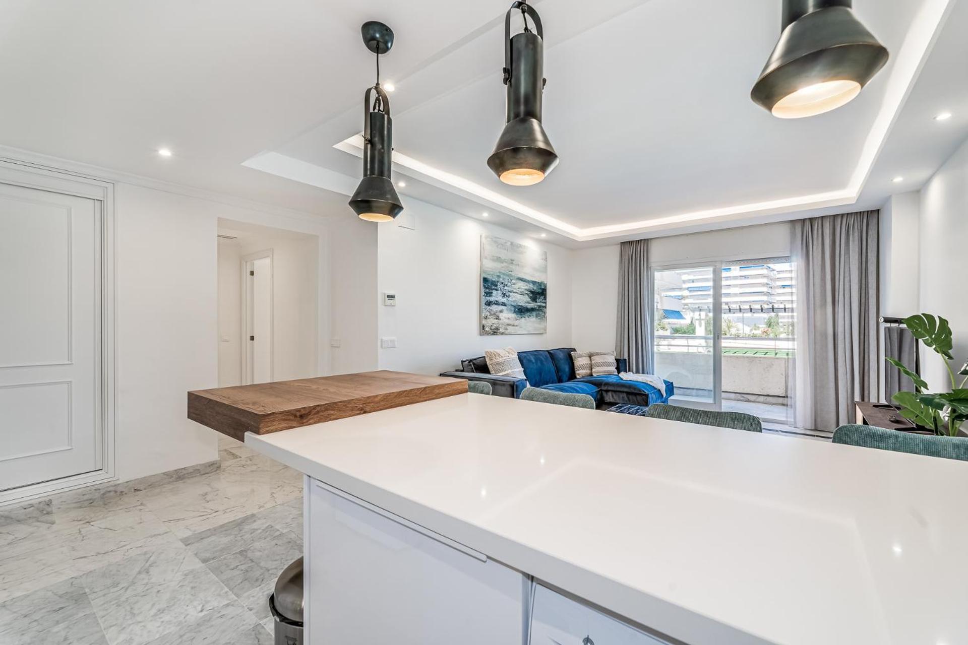 Apartment New And Modern In The Heart Of Puerto Banus Marbella